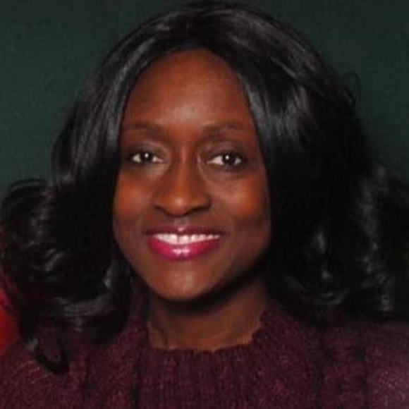 Meet your Posher, Geraldine - Picture 1 of 1